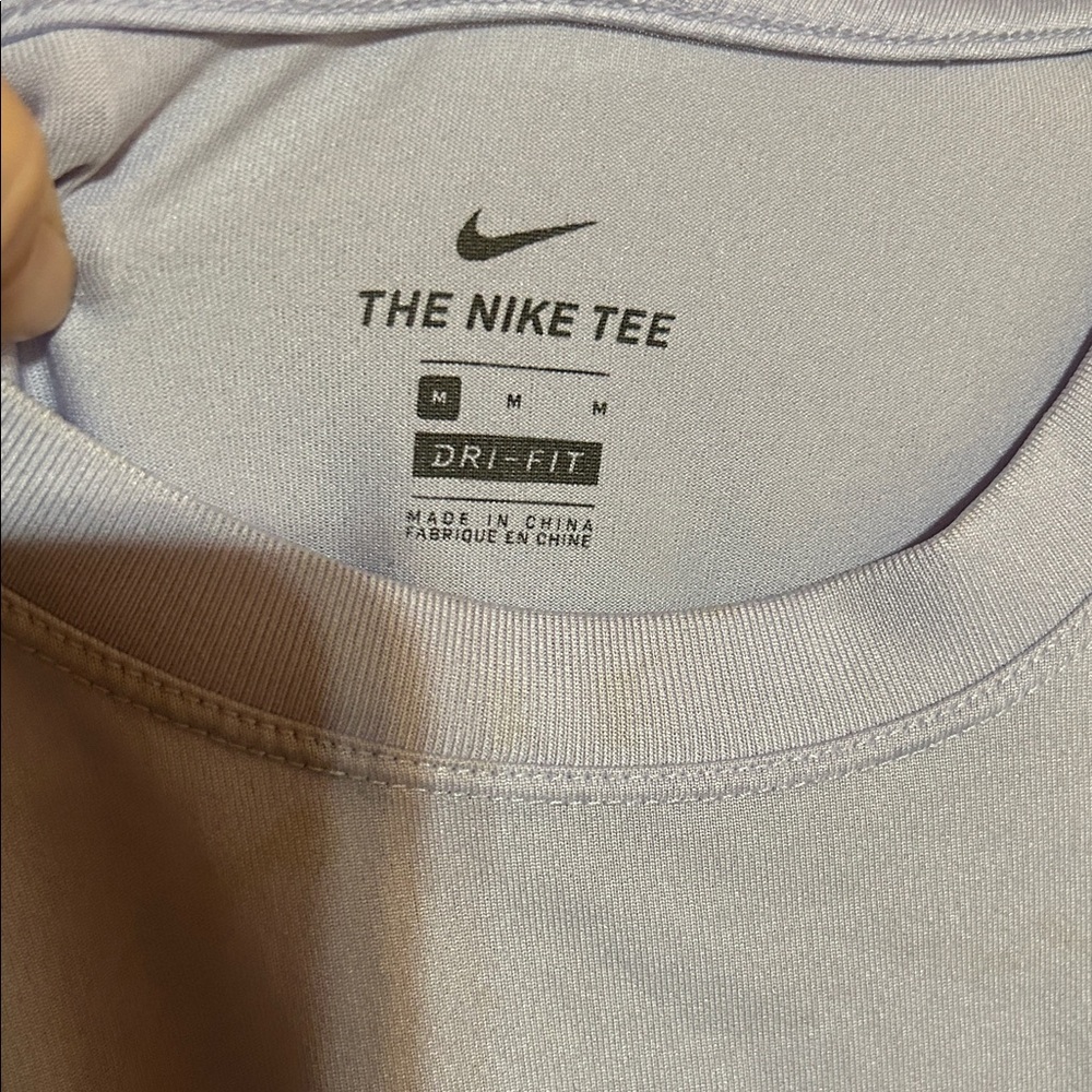 Nike Light Purple Tee - Picture 2 of 8